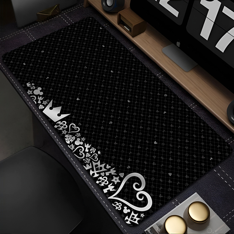 Tapis de bureau Anime noir et  - Gaming Keyboard Affordable avis et prix